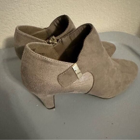 London Fog Birch Leather Ankle Boot Gray Beige Women 8.5 Stiletto Heel Shoes - Picture 6 of 11